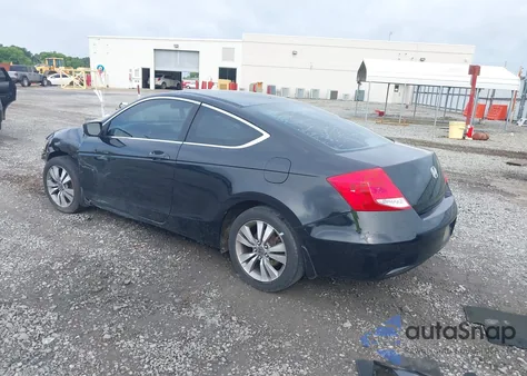 2011 Honda Accord 2.4 Lx-S z USA, uszkodzony, nr VIN 1HGCS1B32BA014663